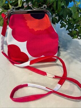 NWOT Marimekko Unikko Crossbody Canvas Purse Poppy Print Small Bag Finland